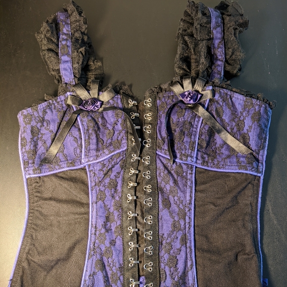 Awesome Tripp NYC Corset - Picture 2 of 14